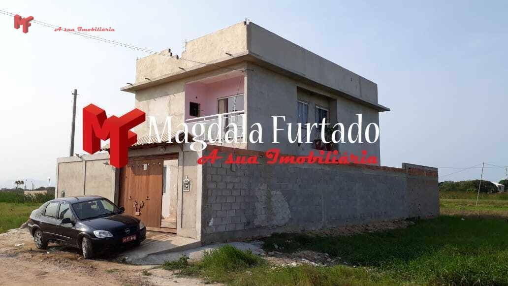 Casa à venda com 4 quartos, 121m² - Foto 1