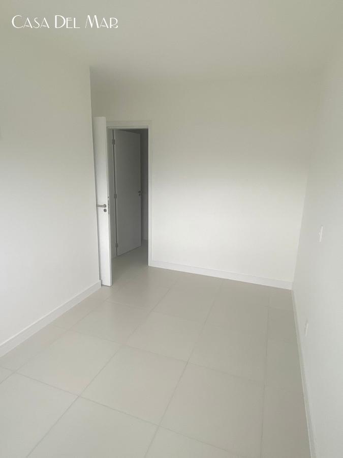 Apartamento à venda com 2 quartos, 56m² - Foto 13