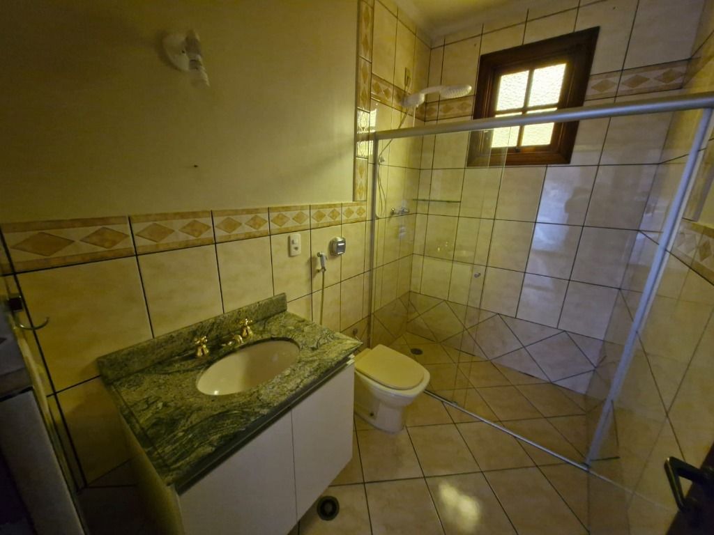 Casa de Condomínio à venda e aluguel com 4 quartos, 460m² - Foto 20