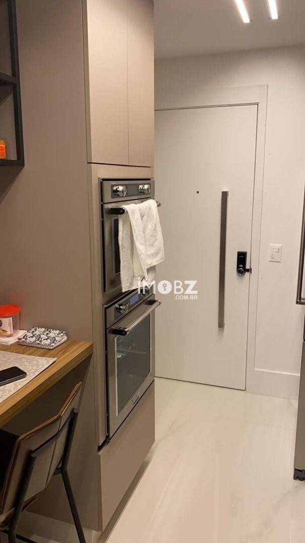 Apartamento à venda com 2 quartos, 118m² - Foto 12