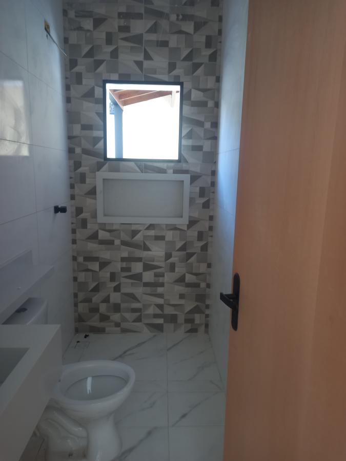 Casa à venda com 3 quartos, 260m² - Foto 2