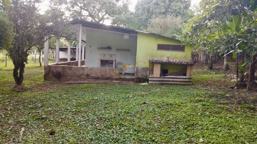 Fazenda à venda com 2 quartos, 90000m² - Foto 13