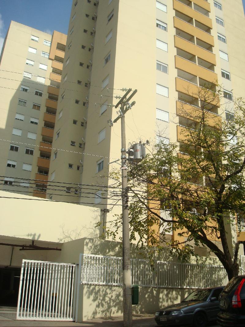 Apartamento à venda com 2 quartos, 68m² - Foto 1