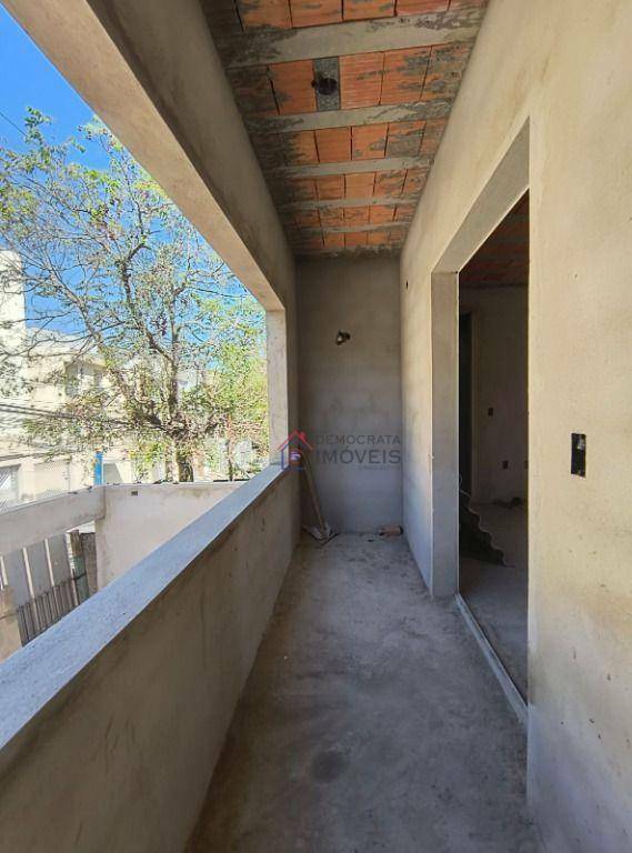 Sobrado à venda com 2 quartos, 127m² - Foto 27