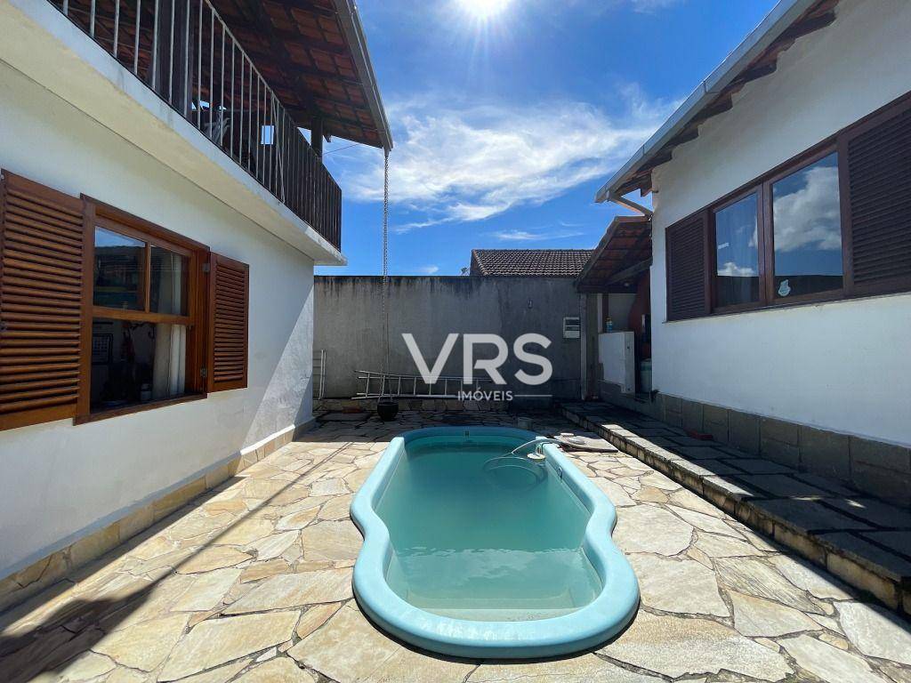 Casa à venda com 3 quartos, 185m² - Foto 24