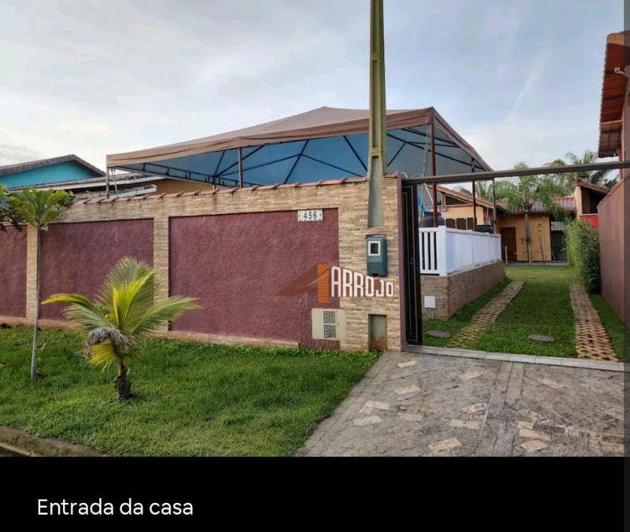 Casa à venda com 2 quartos, 142m² - Foto 1