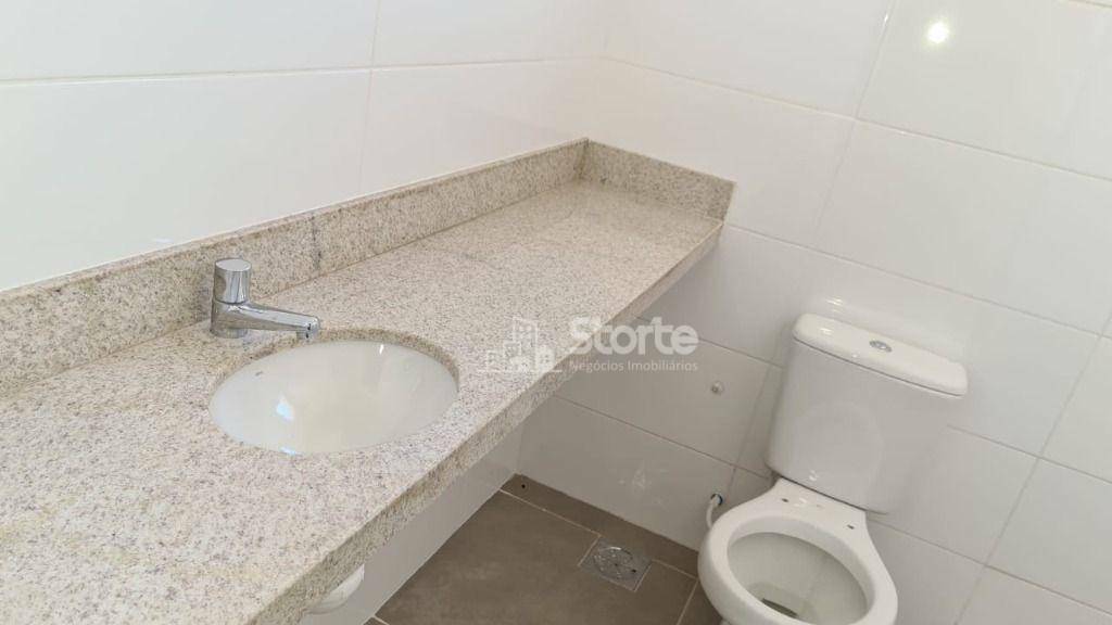 Apartamento à venda com 3 quartos, 136m² - Foto 25