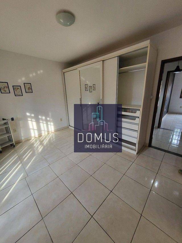 Casa à venda com 3 quartos, 260m² - Foto 12