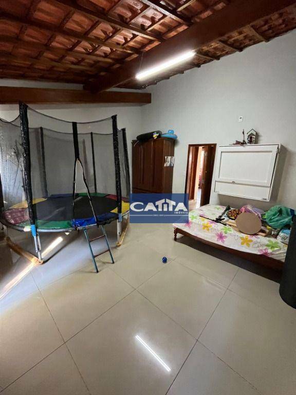 Sobrado à venda com 4 quartos, 350m² - Foto 57