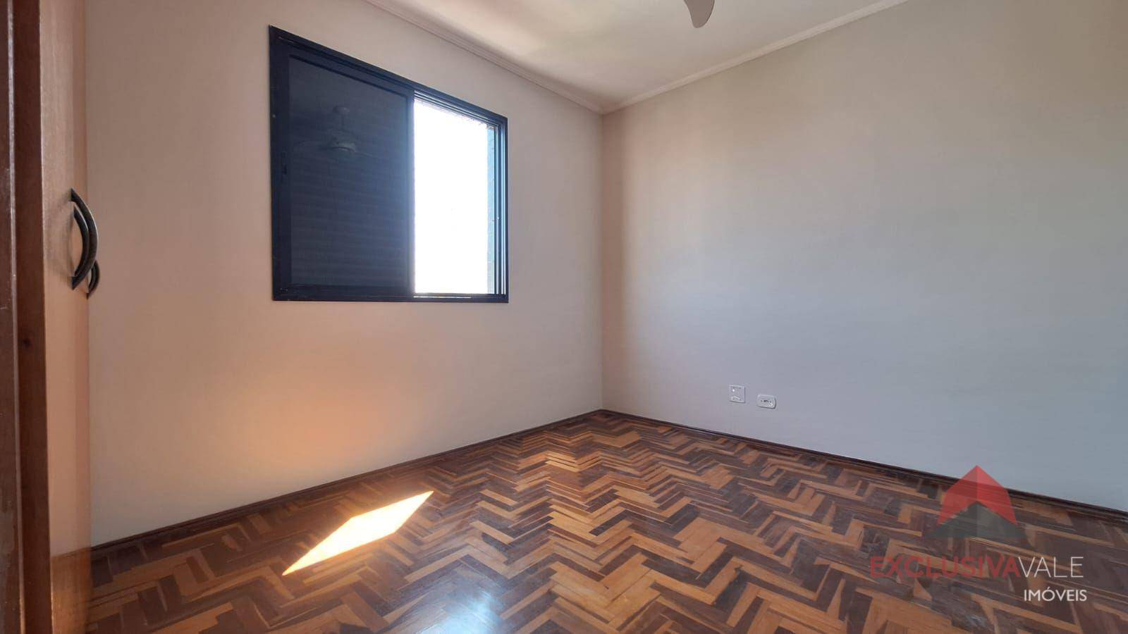 Apartamento à venda com 4 quartos, 144m² - Foto 10
