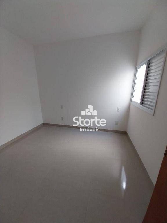 Casa à venda com 3 quartos, 165m² - Foto 10