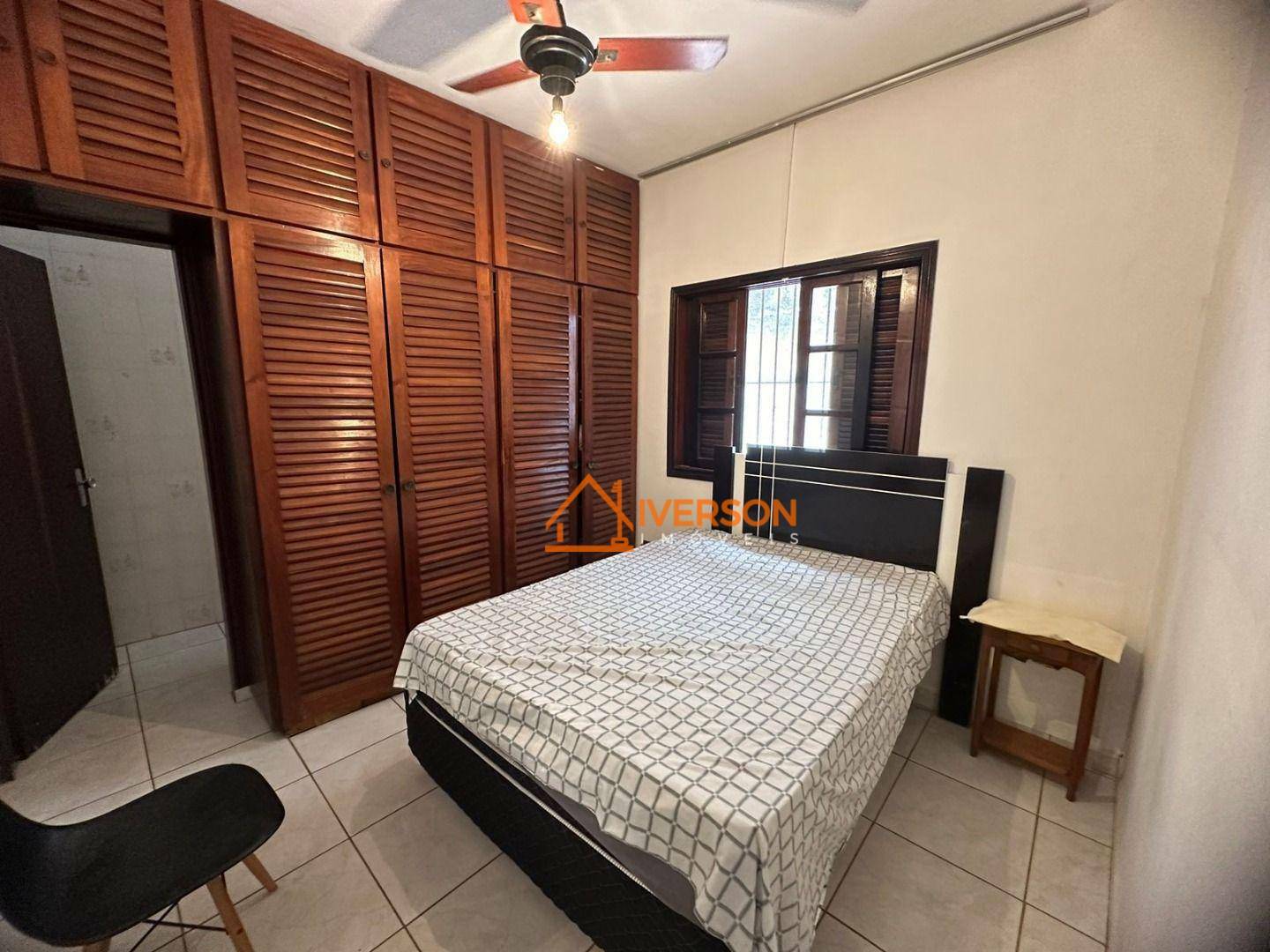 Casa à venda com 3 quartos, 99m² - Foto 9