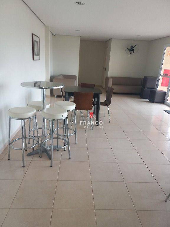 Apartamento à venda com 2 quartos, 49m² - Foto 33