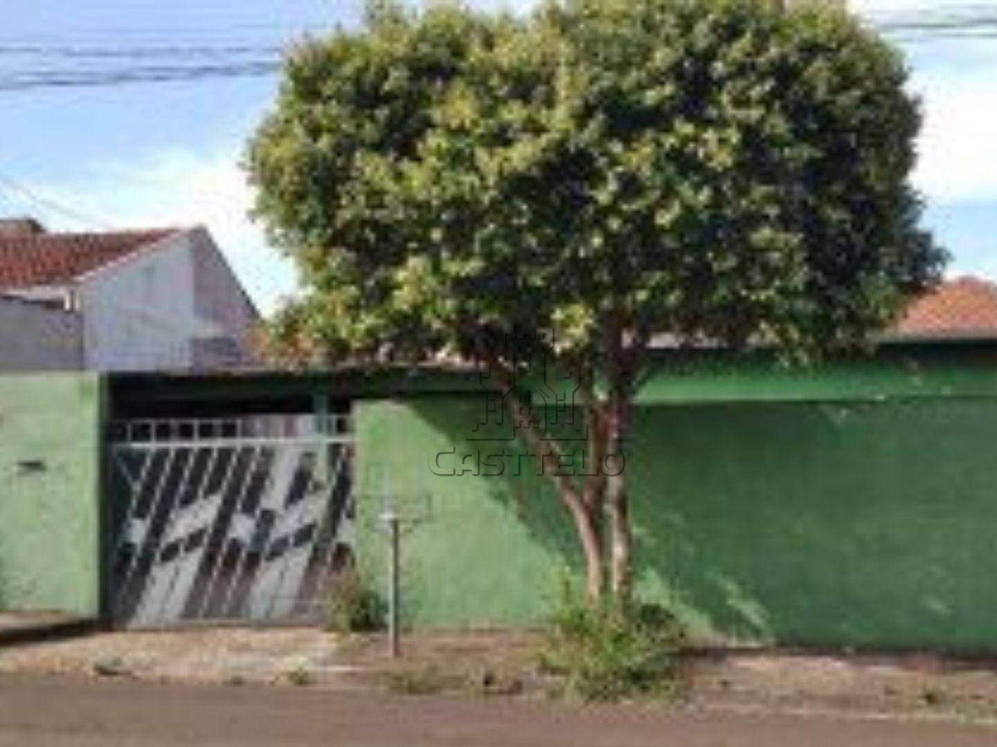 Casa à venda com 3 quartos, 70m² - Foto 1