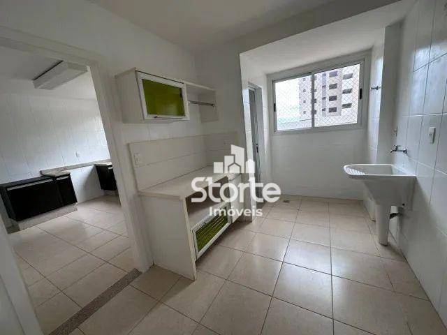 Apartamento para alugar com 3 quartos, 170m² - Foto 4