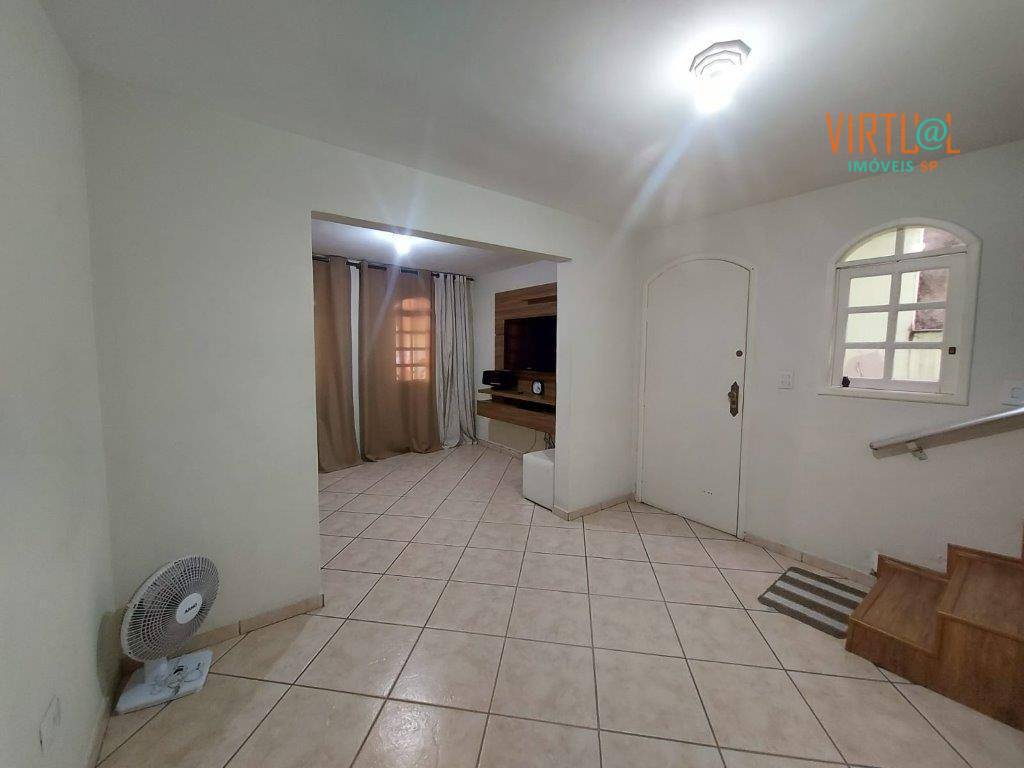 Sobrado à venda com 3 quartos, 183m² - Foto 3