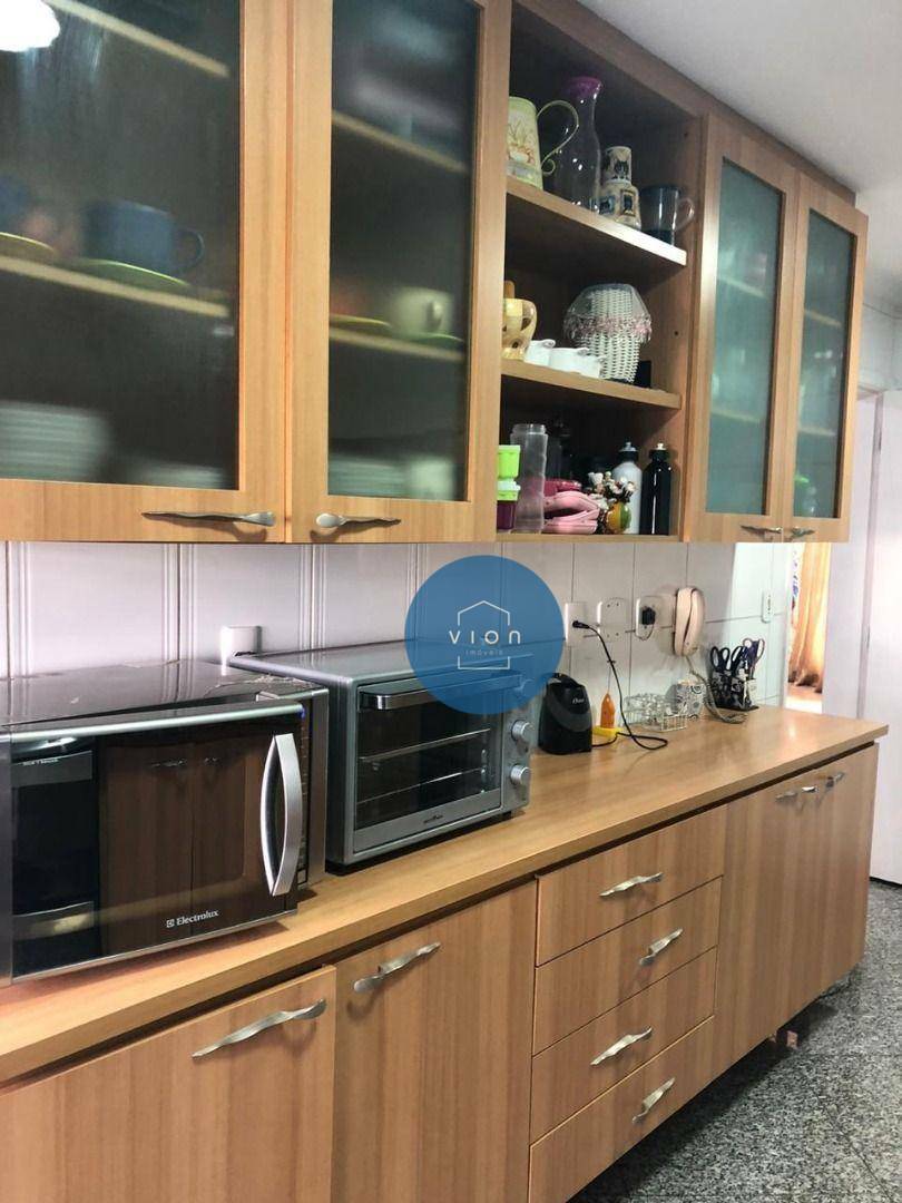 Apartamento à venda com 4 quartos, 176m² - Foto 20