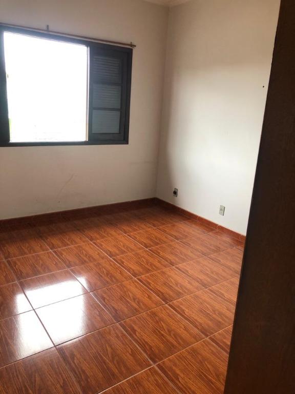 Sobrado à venda com 3 quartos, 170m² - Foto 11