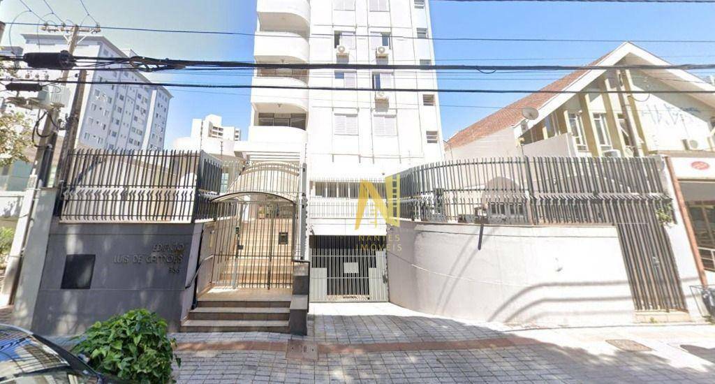 Apartamento à venda com 3 quartos, 120m² - Foto 17