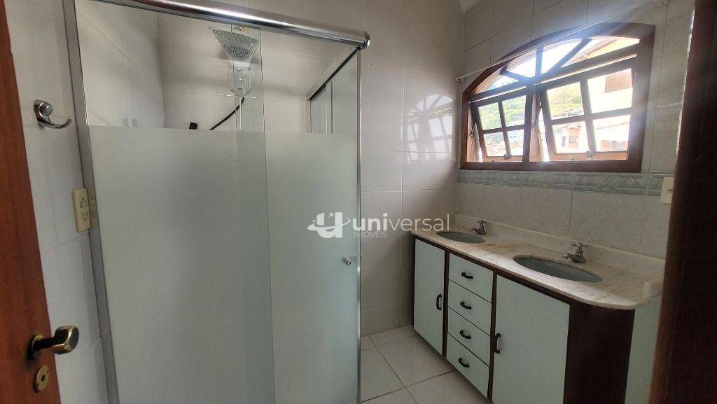 Casa de Condomínio à venda com 4 quartos, 276m² - Foto 25
