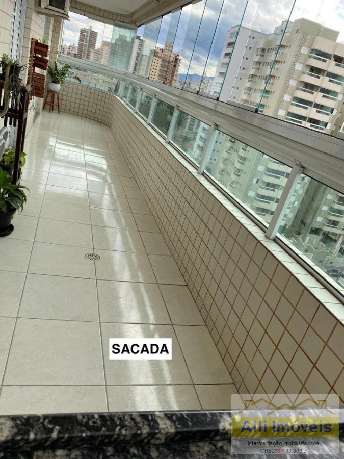 Apartamento à venda com 3 quartos, 144m² - Foto 2