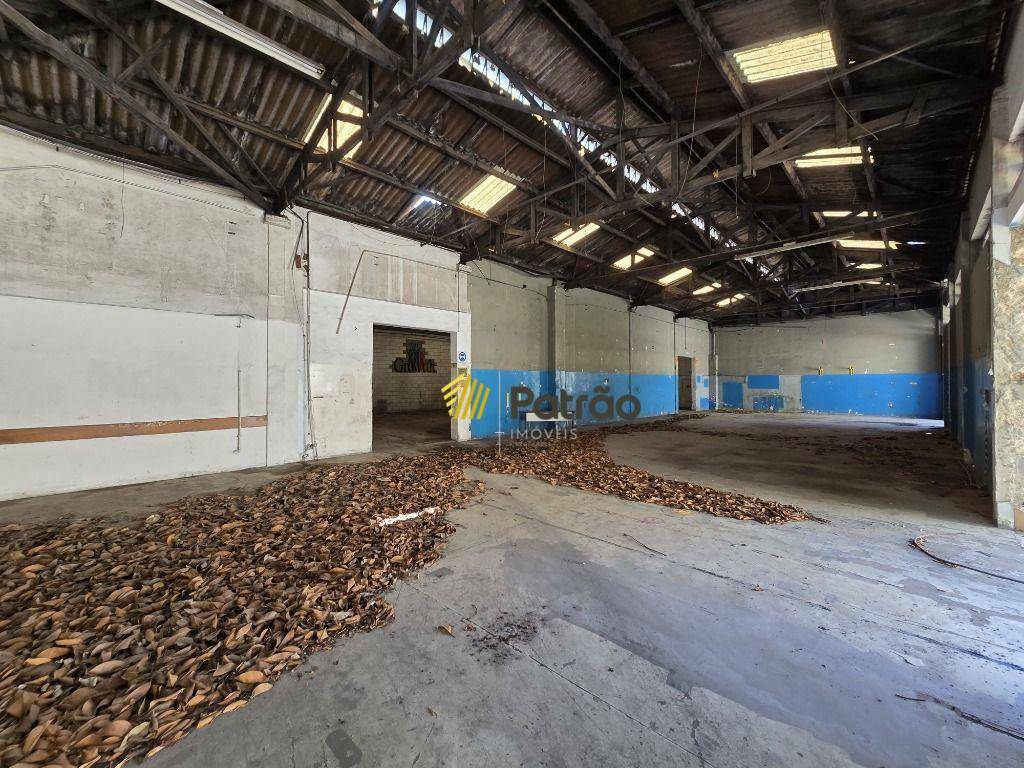 Depósito-Galpão-Armazém para alugar, 1750m² - Foto 9