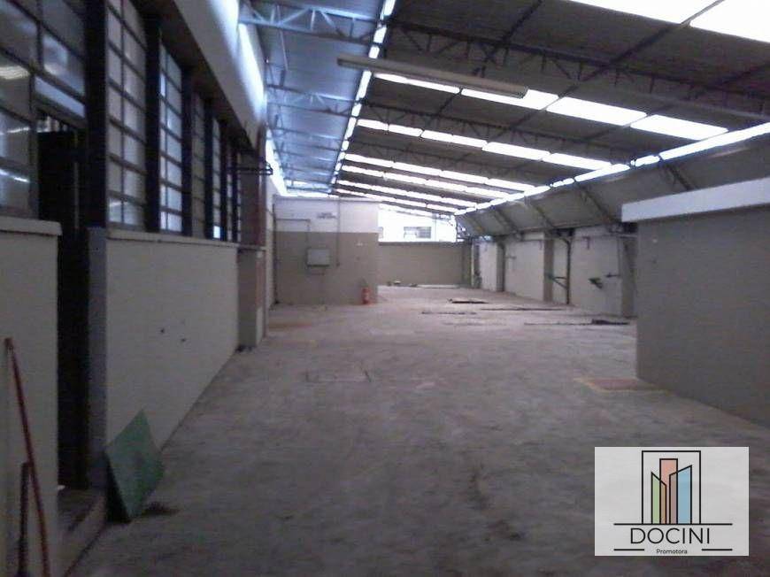 Depósito-Galpão-Armazém para alugar, 5400m² - Foto 1