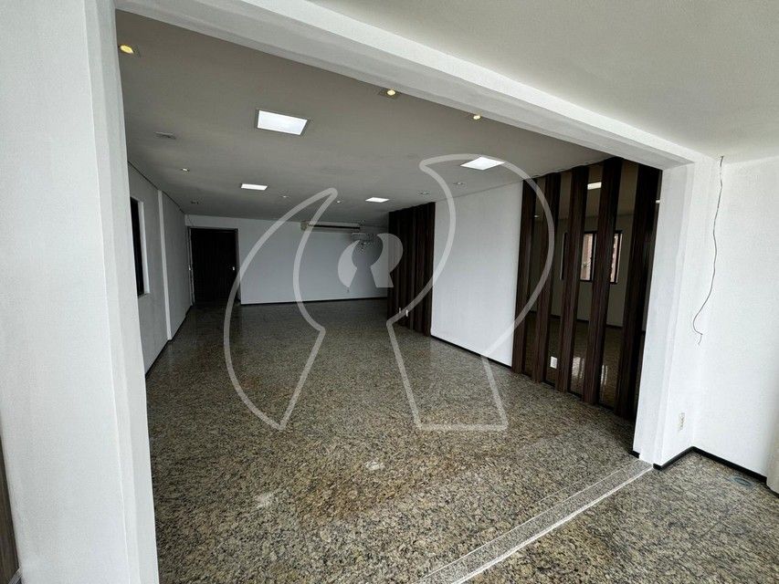 Apartamento à venda com 4 quartos, 238m² - Foto 9