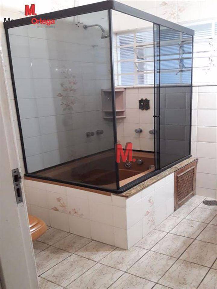 Casa à venda com 3 quartos, 250m² - Foto 18