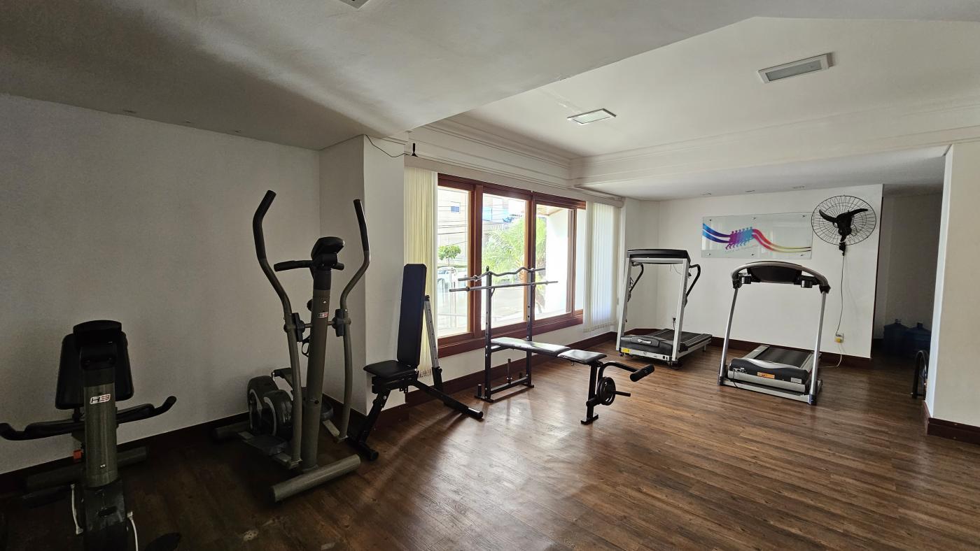 Apartamento à venda com 3 quartos, 258m² - Foto 23