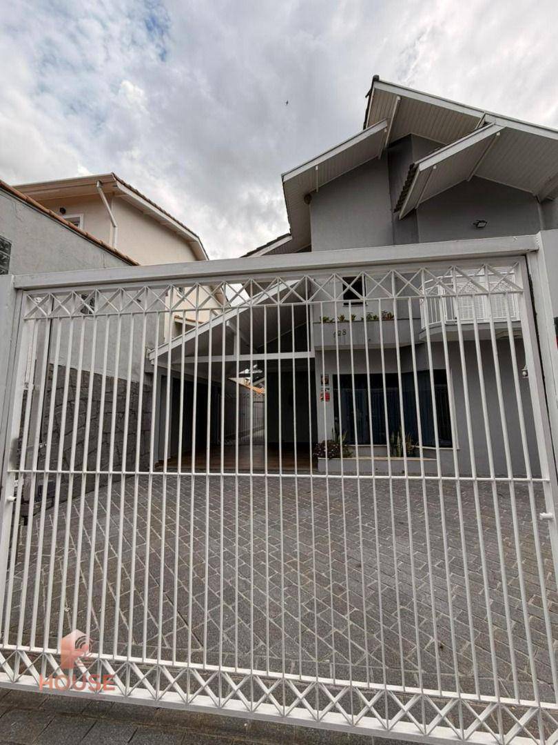 Casa, 3 quartos, 200 m² - Foto 5