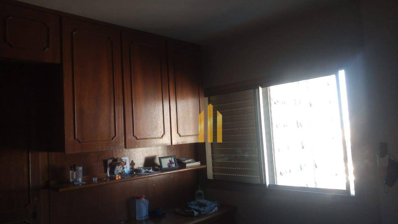 Apartamento à venda e aluguel com 3 quartos, 119m² - Foto 17