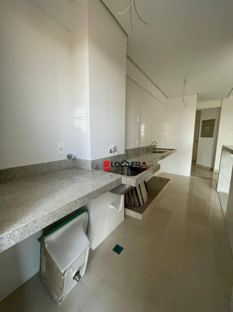 Apartamento à venda com 2 quartos, 78m² - Foto 19