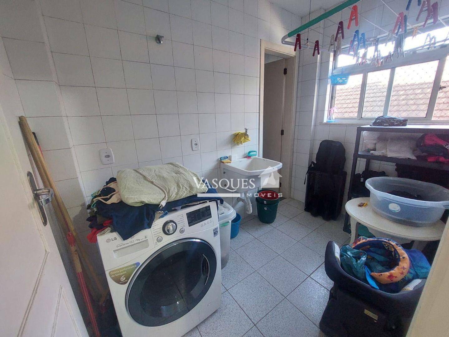 Apartamento à venda com 2 quartos, 76m² - Foto 9