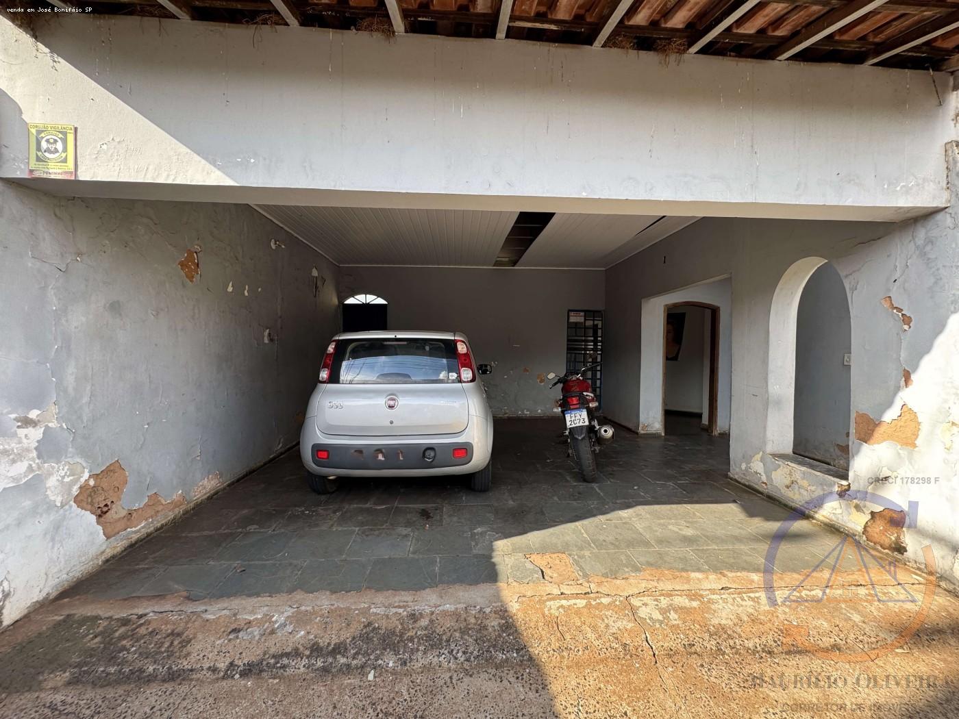 Casa à venda com 3 quartos, 308m² - Foto 3