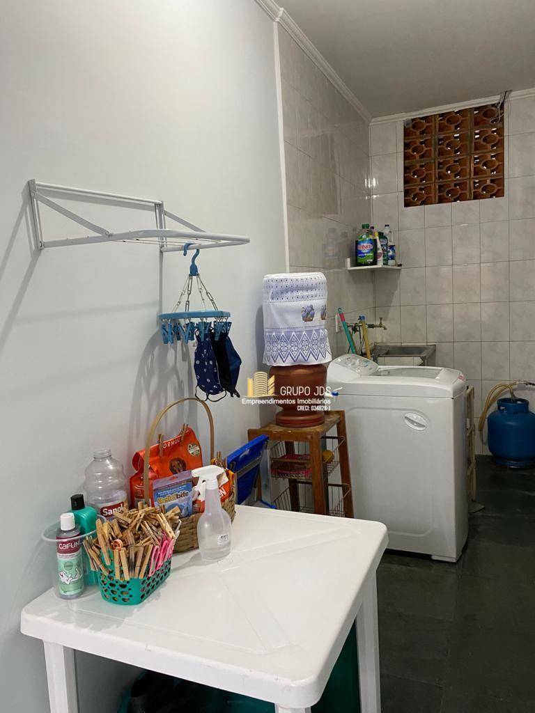 Casa à venda com 3 quartos, 130m² - Foto 14