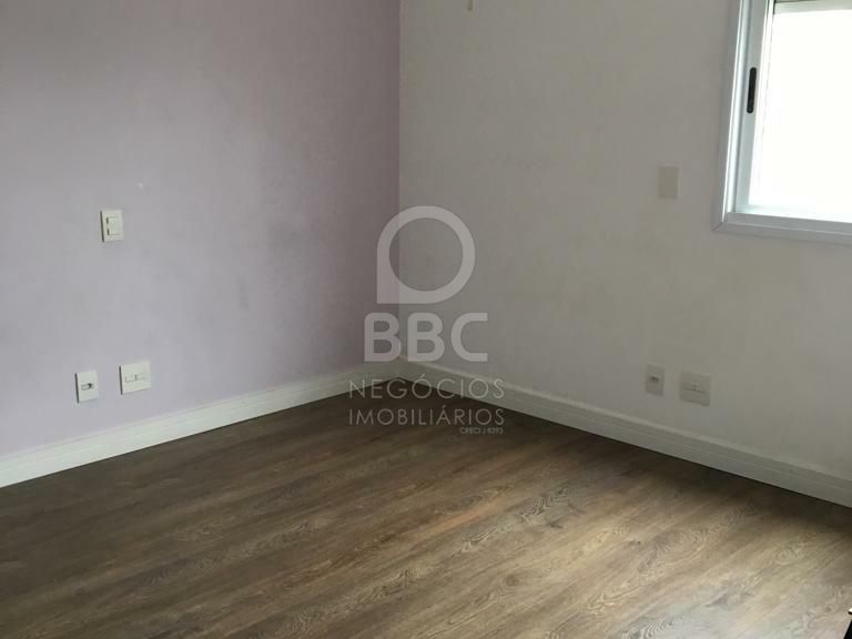 Apartamento à venda com 3 quartos, 136m² - Foto 18