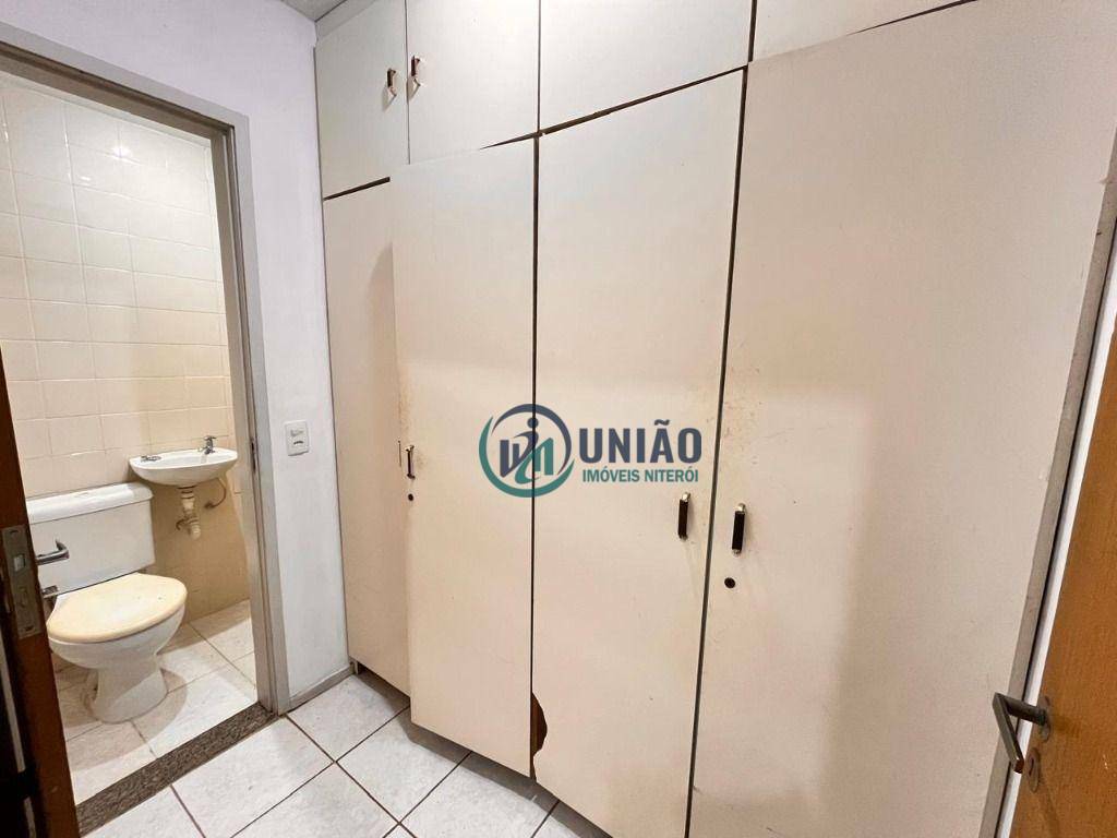 Apartamento à venda com 3 quartos, 115m² - Foto 18