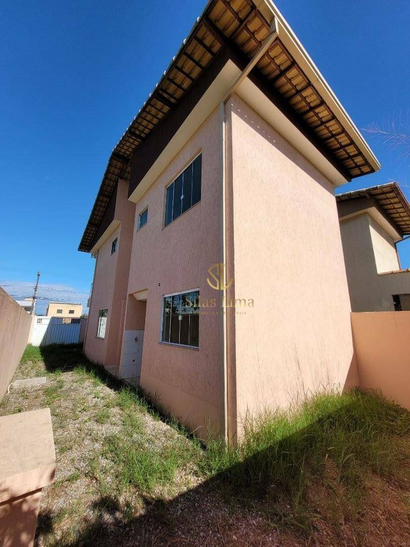 Casa à venda com 2 quartos, 90m² - Foto 2