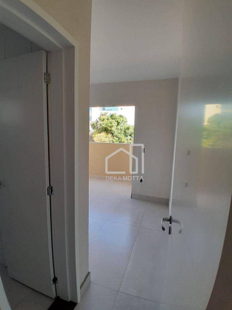 Apartamento à venda com 3 quartos, 82m² - Foto 14