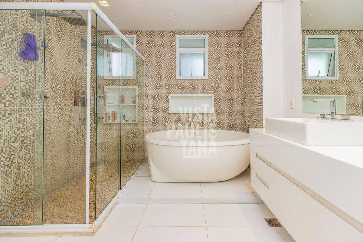 Apartamento à venda com 3 quartos, 240m² - Foto 16