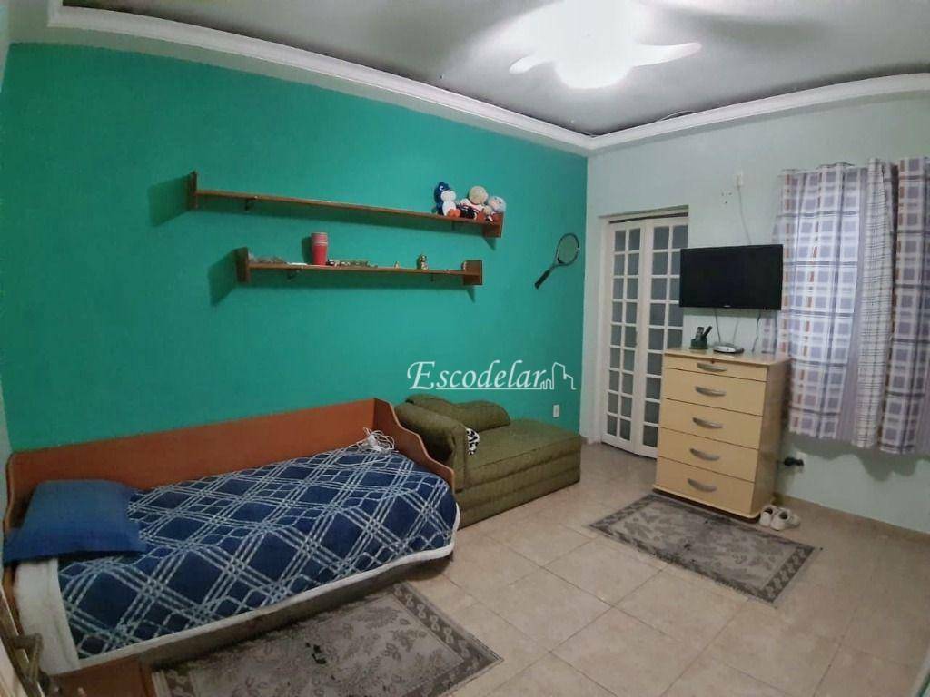 Sobrado à venda com 3 quartos, 200m² - Foto 17