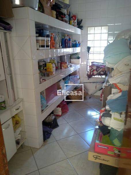 Casa à venda com 3 quartos, 230m² - Foto 27