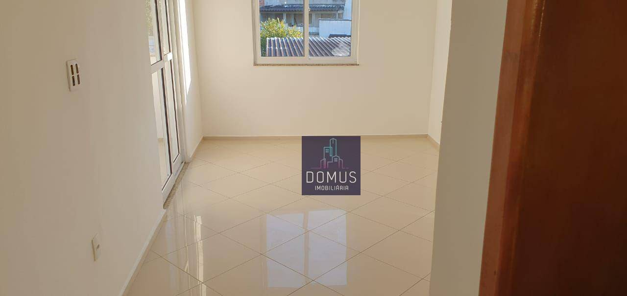 Apartamento à venda com 2 quartos, 58m² - Foto 1