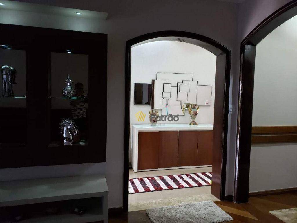 Chácara à venda com 3 quartos, 391m² - Foto 16