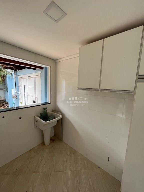 Casa à venda com 2 quartos, 136m² - Foto 22