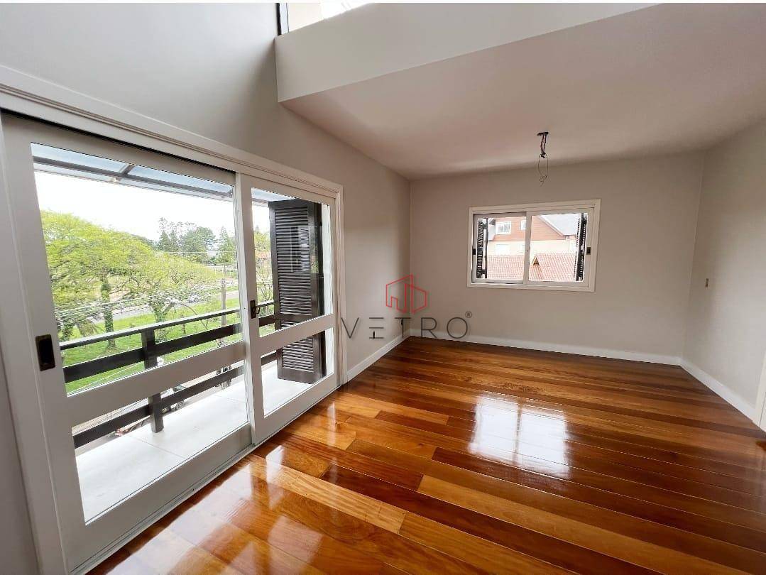 Apartamento à venda com 3 quartos, 150m² - Foto 3