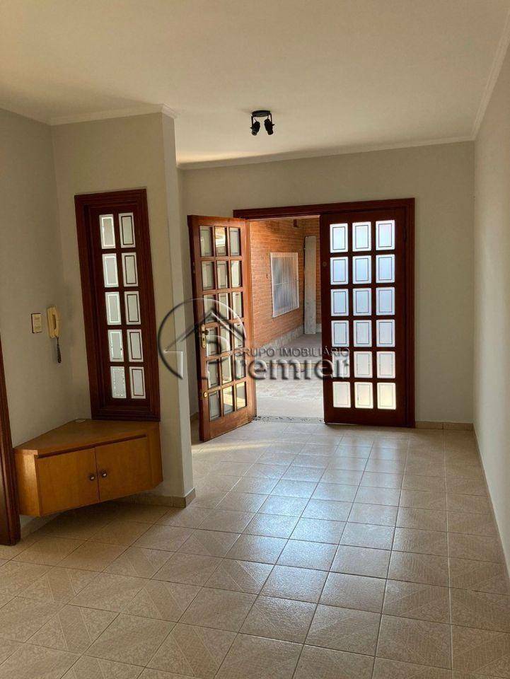 Casa à venda e aluguel com 3 quartos, 262m² - Foto 48