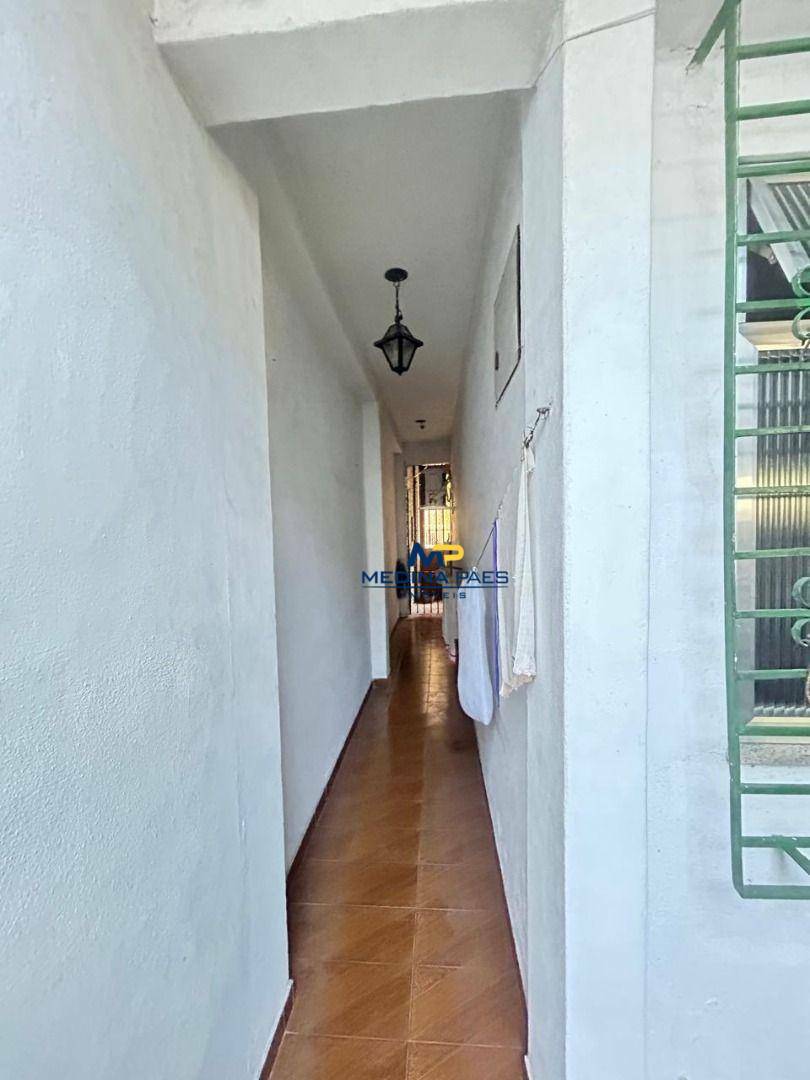 Casa à venda com 2 quartos, 46m² - Foto 20