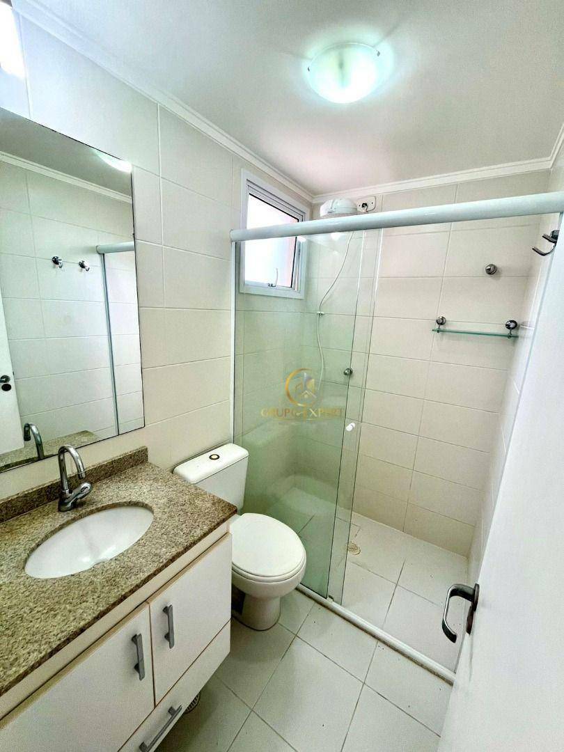 Apartamento para alugar com 2 quartos, 77m² - Foto 15